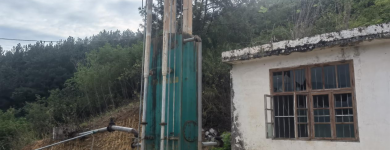 新工藝、新技術(shù)：可供幾千人使用，適合農(nóng)村飲水的凈水設(shè)備——百色雅長鄉(xiāng)浸沒式一體化超濾設(shè)備安裝成功！